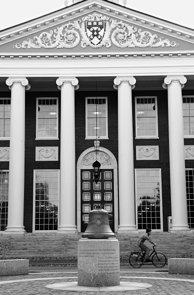 還在糾結(jié)選哪個學(xué)校？ 美國最有價值大學(xué)出爐